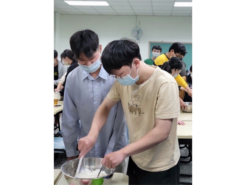 圖片說明