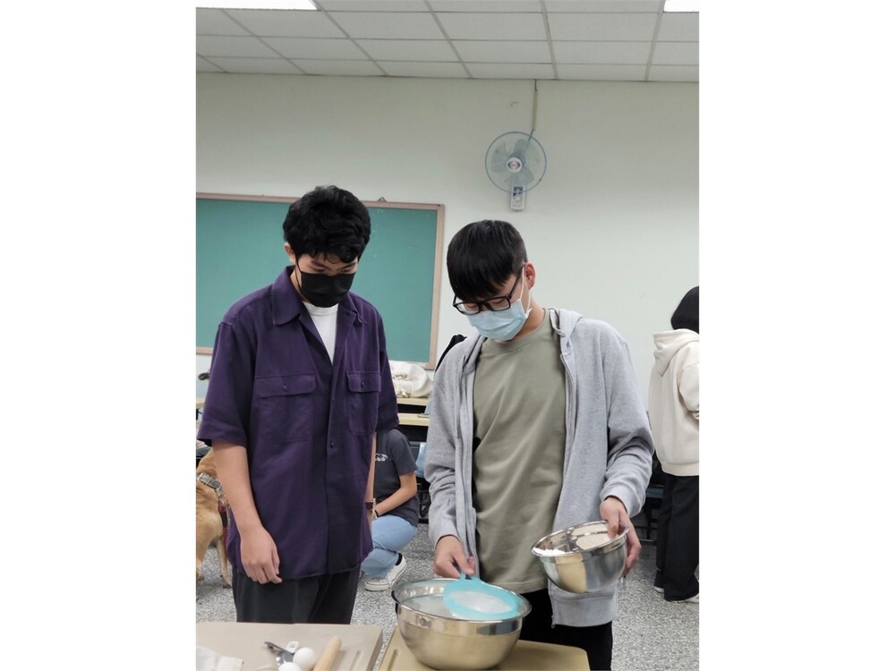 圖片說明