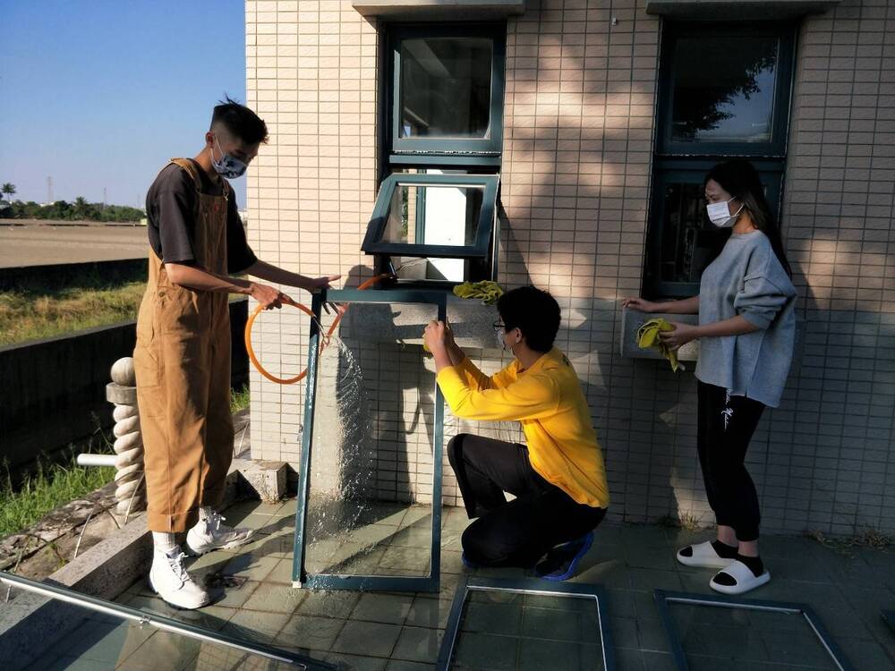 圖片說明
