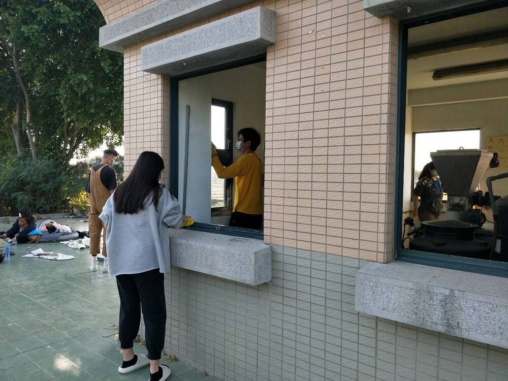 圖片說明